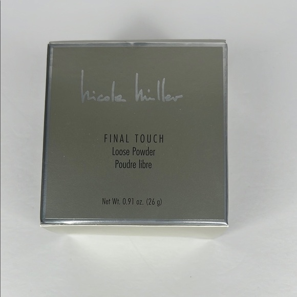 NIB Nicole Miller Final Touch Loose Powder Full Size .91 oz. - Picture 1 of 5